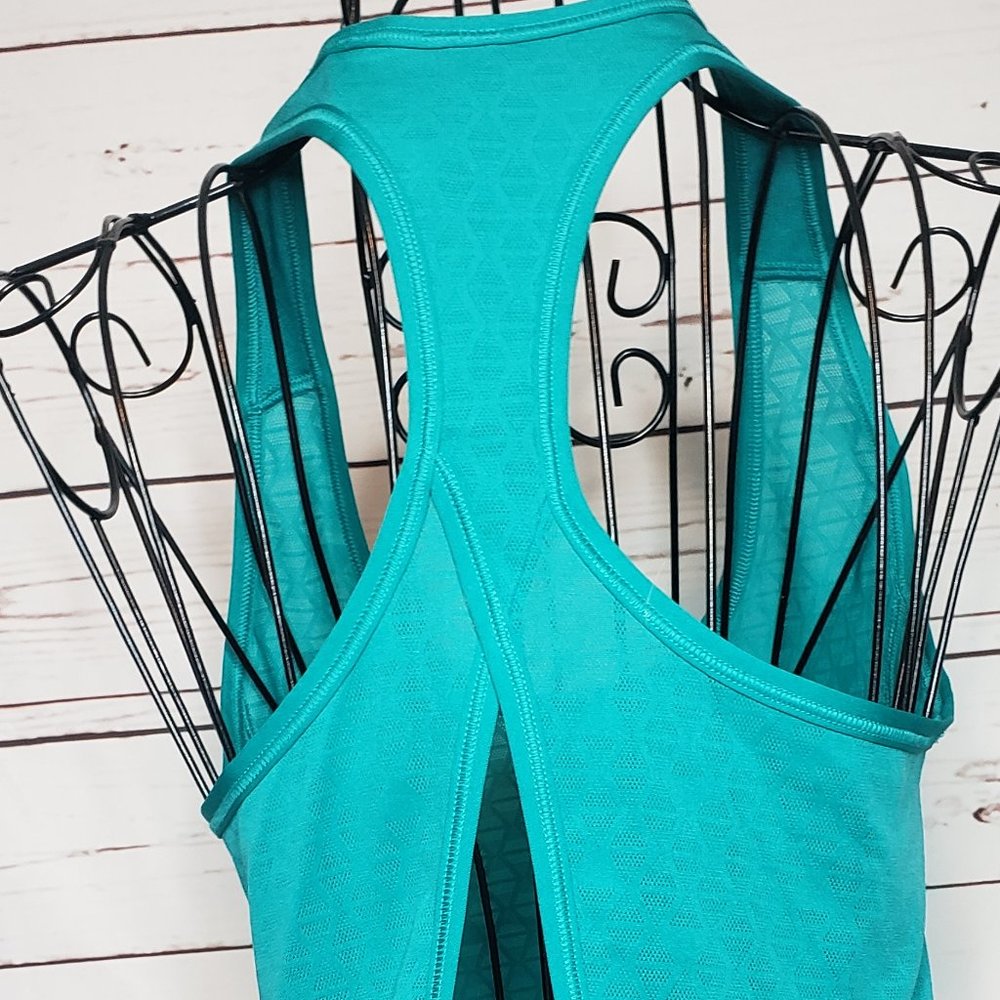 The North Face Flashdry Drawstring Racerback Tank - image 4